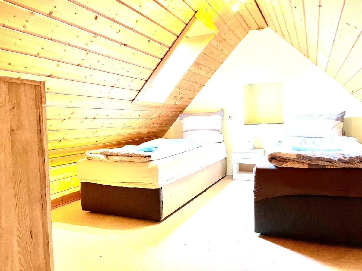 #World Ferienwohnung Schkeuditz Dış mekan fotoğraf